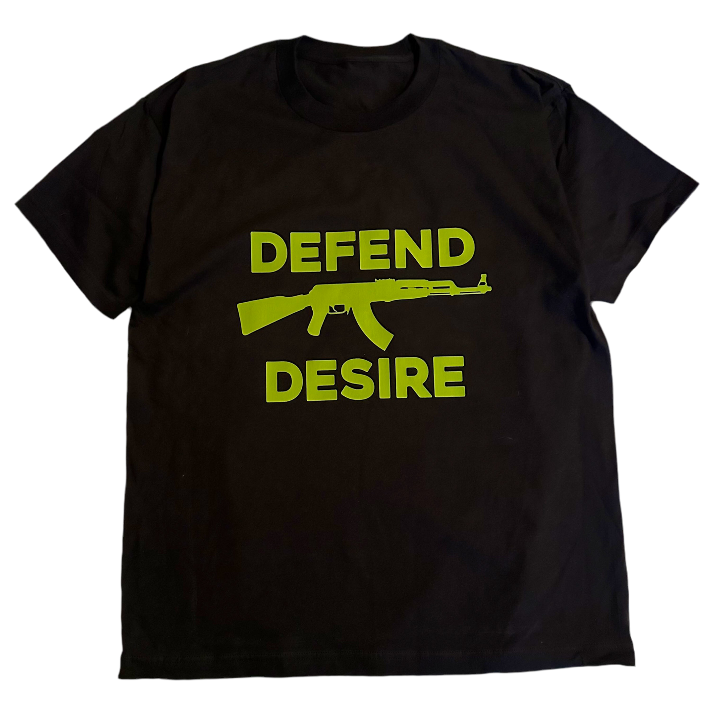 DEFEND DESIRE - BLACK TEE